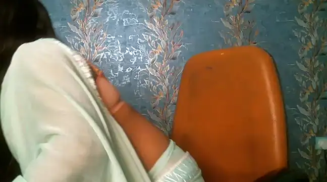 Rumjhum  online show from 01.18.25