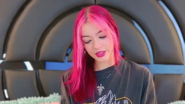 ElizabetthKitty online show from 01.31.25