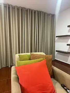 Alice Biel online show from 12.25.24