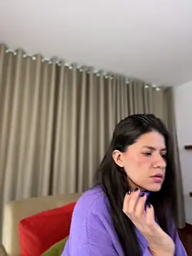 Snapshot of Alice_Biel chatting on 06.15.26 Alice Biel online show from 06.15.26