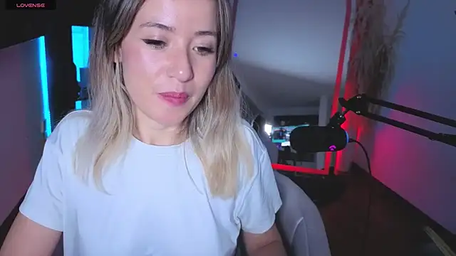 sexfire lalita online show from 12.04.25