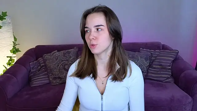 LindaRobertz online show from 01.15.25