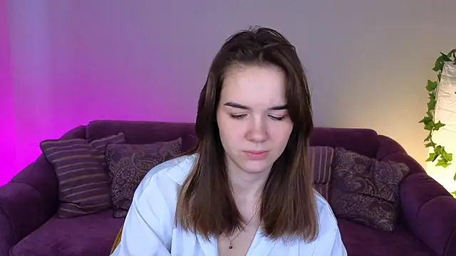 LindaRobertz online show from 01.24.25