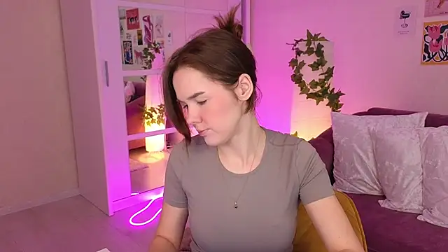 LindaRobertz online show from 03.22.25