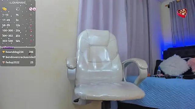 Hot beauty   online show from 01.12.25