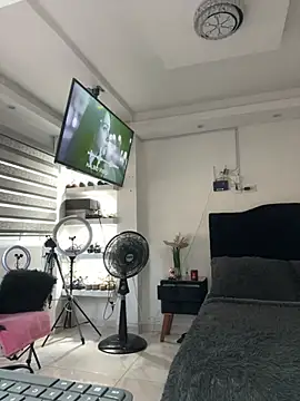 Hot beauty   online show from 07.16.26