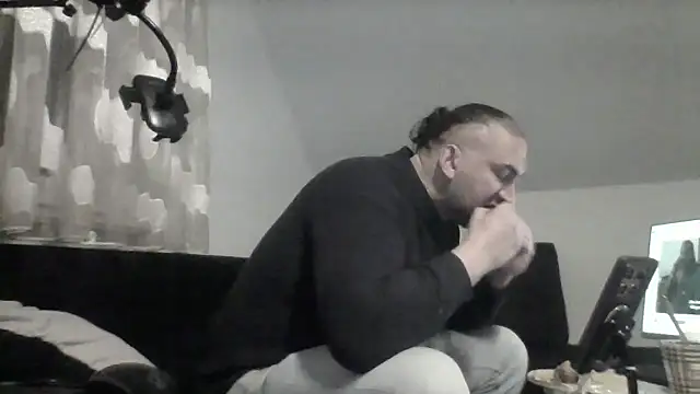 NewyorkDimi online show from 11.18.25