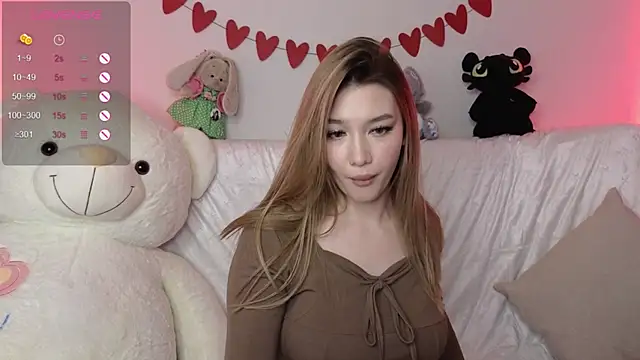 LuxuryGirl   online show from 02.21.25