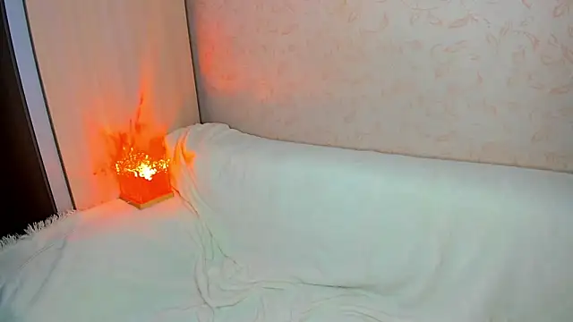 MelodyOfLovee online show from 12.05.25