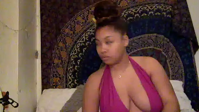 caramelangelxo online show from 03.16.25