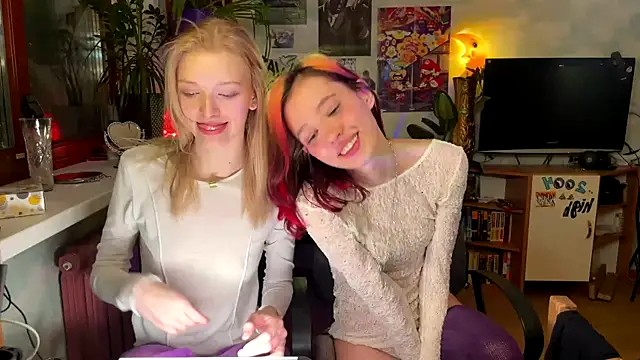 Evvie Summn1 online show from 02.11.25