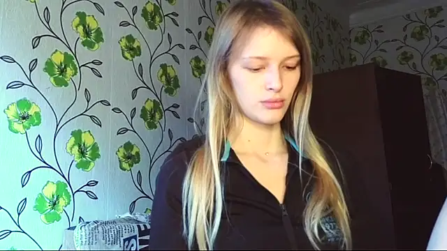 Evvie Summn1 online show from 06.05.26