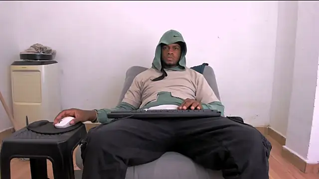 Snapshot of jack_crawfortt chatting on 10.09.25 jack crawfortt online show from 10.09.25