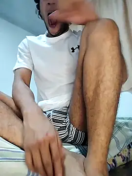 Zombra 42 online show from 09.21.25