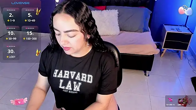 Snapshot of Ambeer_Cute chatting on 01.20.25 Ambeer Cute online show from 01.20.25