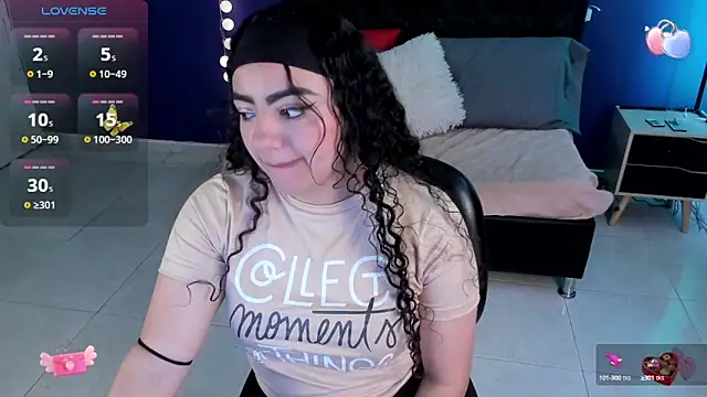 Snapshot of Ambeer_Cute chatting on 01.24.25 Ambeer Cute online show from 01.24.25
