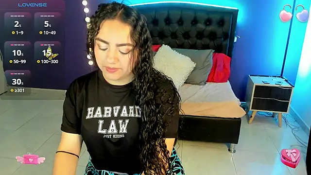 Snapshot of Ambeer_Cute chatting on 01.29.25 Ambeer Cute online show from 01.29.25