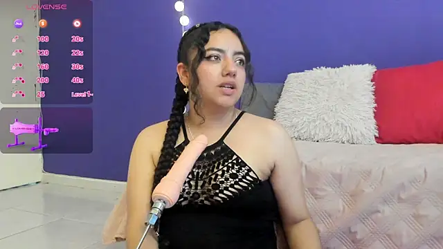 Snapshot of Ambeer_Cute chatting on 03.12.25 Ambeer Cute online show from 03.12.25