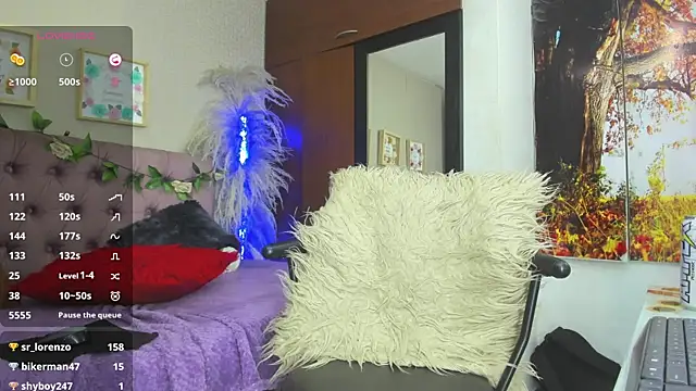 Lia Keen online show from 12.12.24