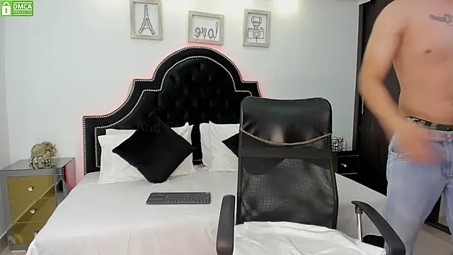 MaxxiCruz online show from 02.21.25