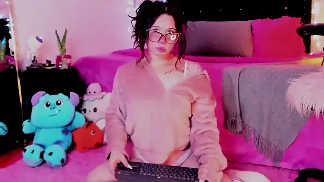  riassgremory online show from 10.24.25