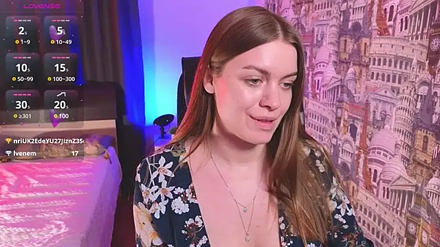 Lovella Lips online show from 02.13.25