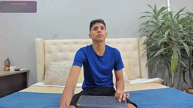 kieran derek online show from 09.29.25