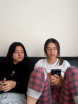 Gabby and Alice online show from 02.28.25