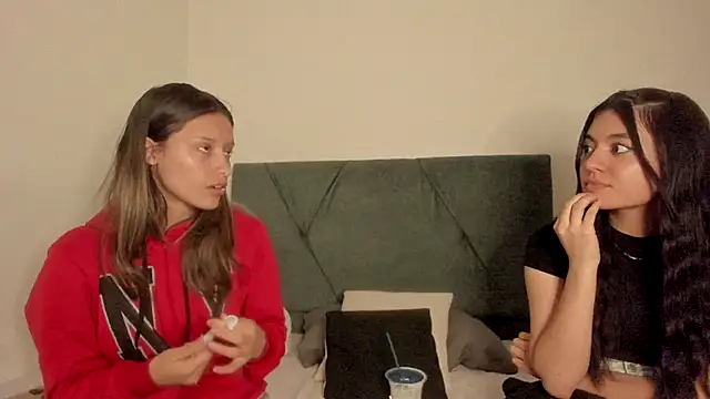 Gabby and Alice online show from 10.21.25