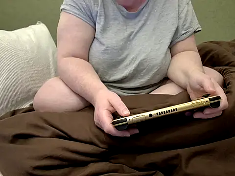 MarthaBriest online show from 03.28.26