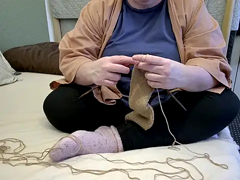 MarthaBriest online show from 04.15.26