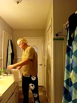 marc1812 online show from 12.26.24