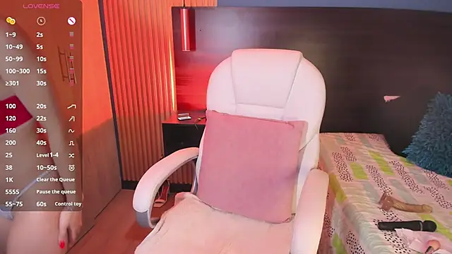 Snapshot of melody_starr chatting on 03.21.25 melody starr online show from 03.21.25