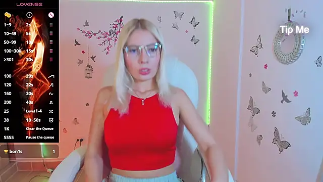 Snapshot of melody_starr chatting on 11.05.25 melody starr online show from 11.05.25