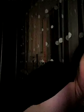 Snapshot of YuliannaFox chatting on 03.21.25 YuliannaFox online show from 03.21.25