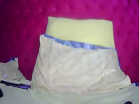 TheSweetBerry online show from 03.18.25