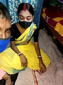 Snapshot of pojahoty chatting on 12.28.24 pojahoty online show from 12.28.24