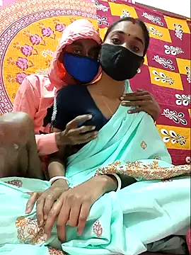 Snapshot of pojahoty chatting on 01.08.25 pojahoty online show from 01.08.25