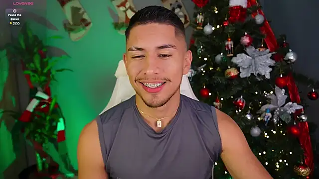 Aaronfox x online show from 12.27.24