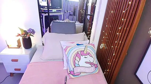 brigiitte rohan online show from 10.13.25