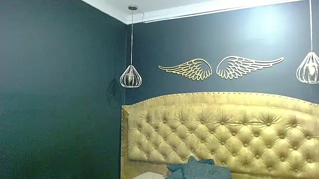 Snapshot of NathaliaSmith3x chatting on 02.19.25 NathaliaSmith3x online show from 02.19.25