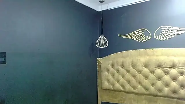 Snapshot of NathaliaSmith3x chatting on 03.21.25 NathaliaSmith3x online show from 03.21.25