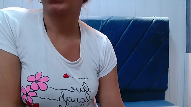 Snapshot of NathaliaSmith3x chatting on 09.17.25 NathaliaSmith3x online show from 09.17.25