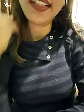 Snapshot of MIss-Naina chatting on 01.26.25 MIss-Naina online show from 01.26.25