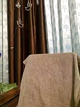 MIss-Naina online show from 01.28.25