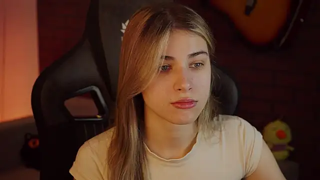EllieCutes online show from 12.20.24