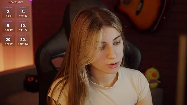 EllieCutes online show from 12.20.24