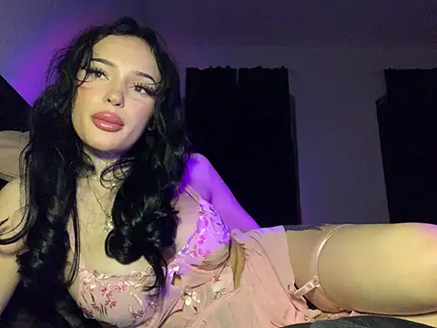 madelinexx online show from 01.18.25