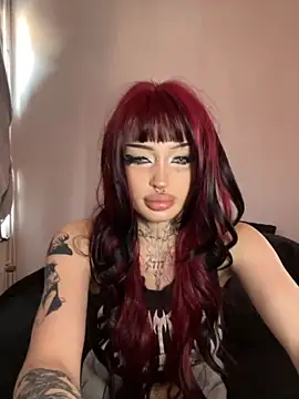 madelinexx online show from 10.04.25