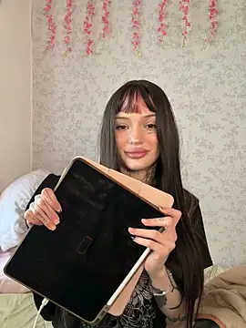 madelinexx online show from 03.03.26